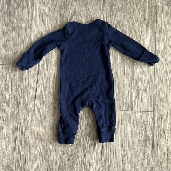 Carters Newborn Size Onesie "I Like the Nightlife" - Picture 6 of 6